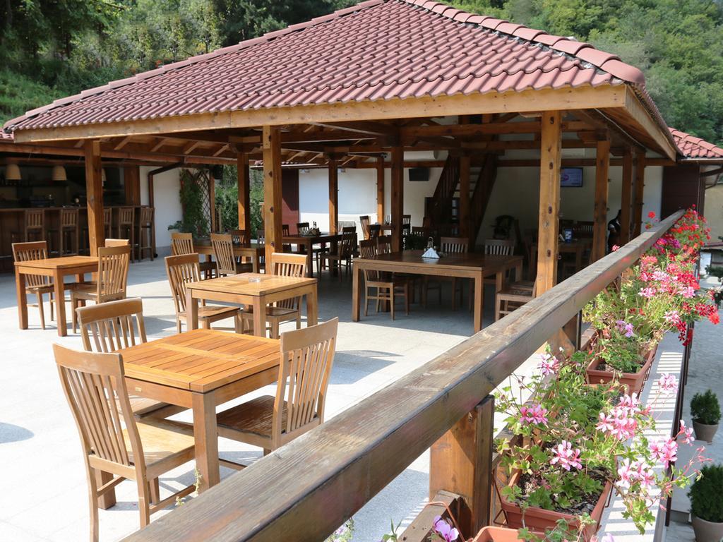 Vetren Dol Aqua Varvara Hotel מראה חיצוני תמונה