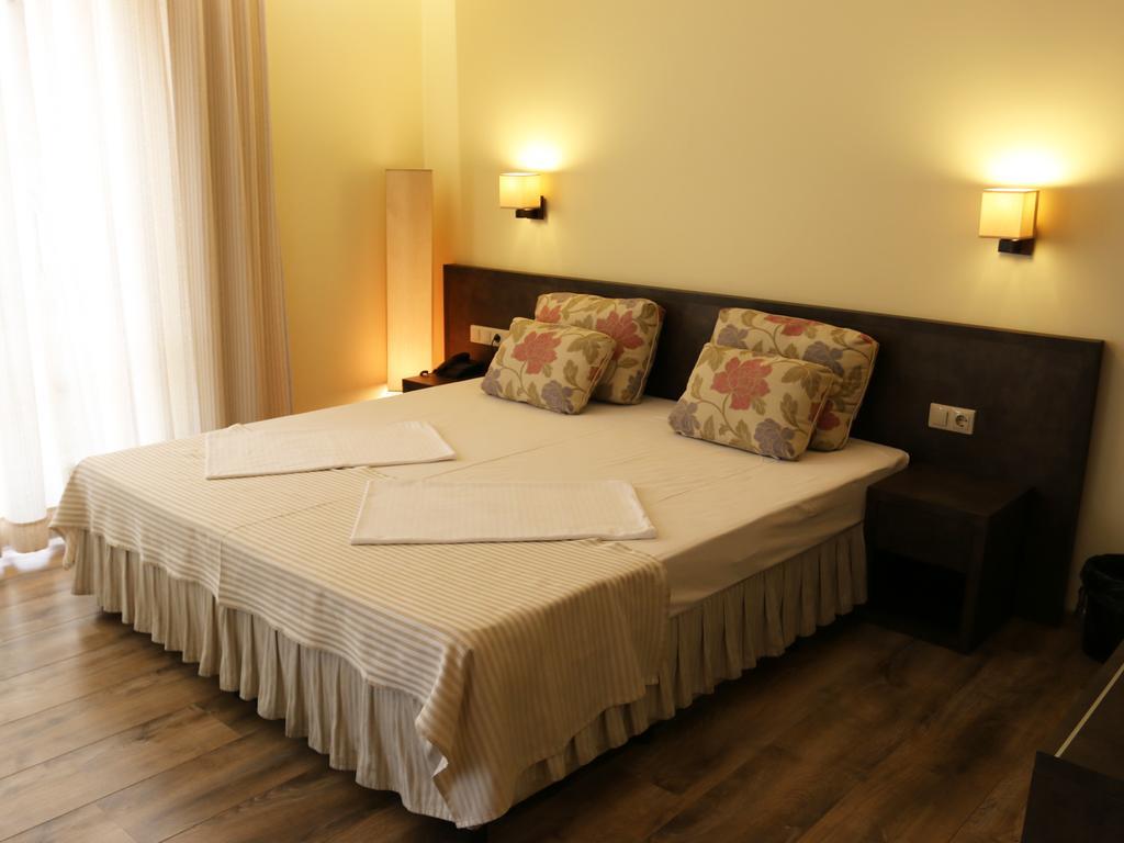 Vetren Dol Aqua Varvara Hotel מראה חיצוני תמונה