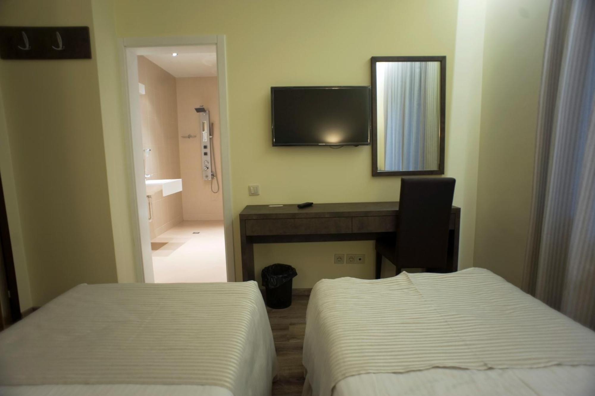 Vetren Dol Aqua Varvara Hotel מראה חיצוני תמונה